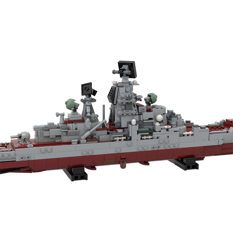 Kirov-class-battlecruiser-Admiral-Lazarev-ex-Frunze-Klemmbausteine-Scale-1485-5