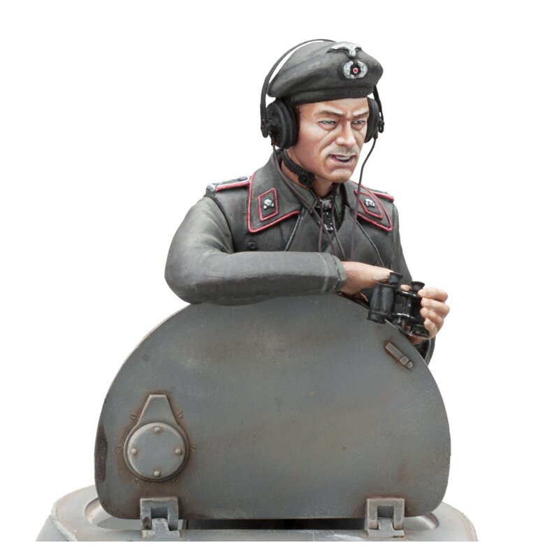 1-16-figurenbausatz-deutscher-panzerkommandant