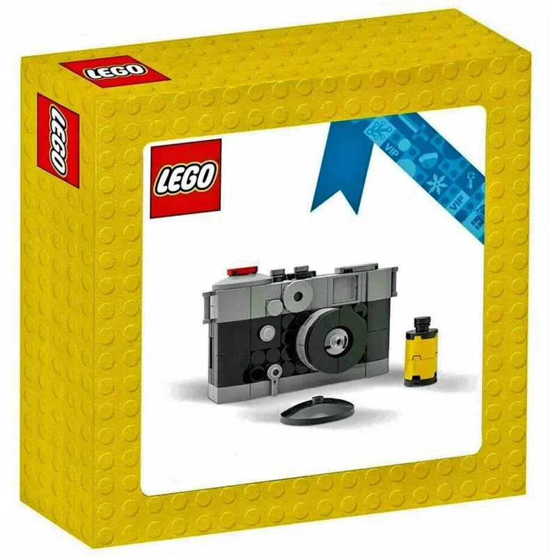 lego-vintage-retro-camera-6392344.jpg