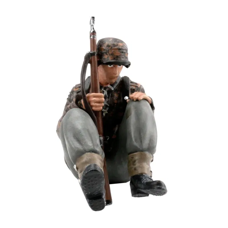 1-16-figur-sdkfz-251-panzergrenadier-6-eichenlaub-herbst.webp