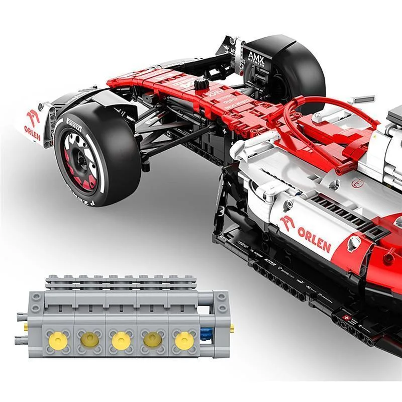 402805_alfa-romeo-f1-c42-1-8-rot-24ghz-bricks~13.jpg