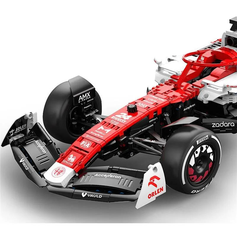 402805_alfa-romeo-f1-c42-1-8-rot-24ghz-bricks~11.jpg