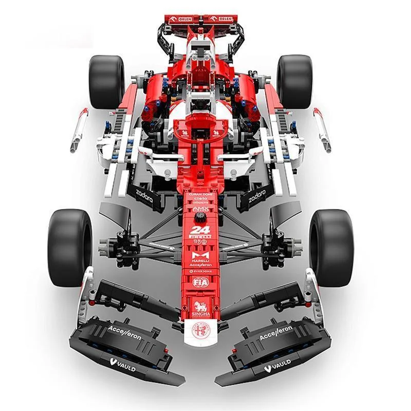 402805_alfa-romeo-f1-c42-1-8-rot-24ghz-bricks~7.jpg