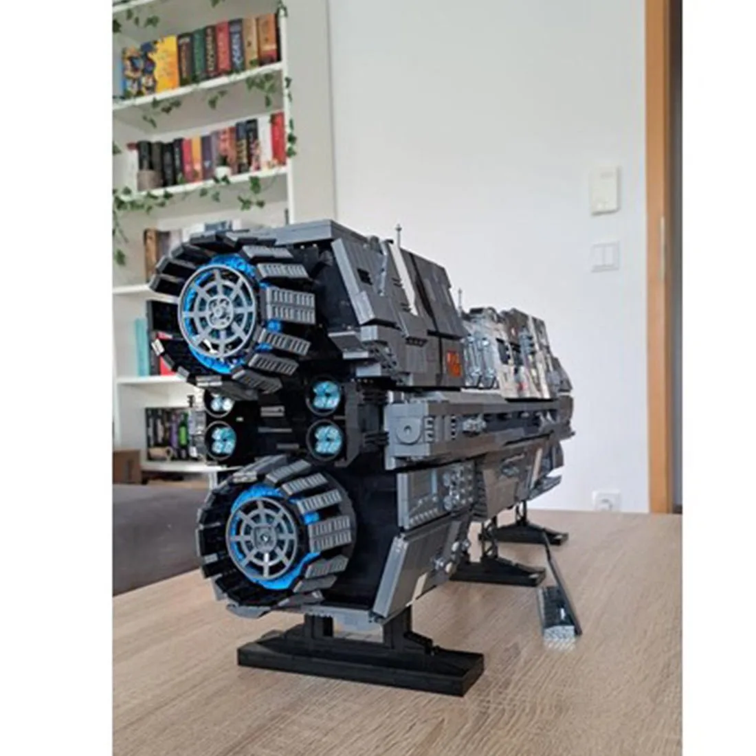moc-213777-valiant-class-super-heavy-cruiser-unsc-terminus-klemmbausteinelesdiyklemmbausteine-2571523