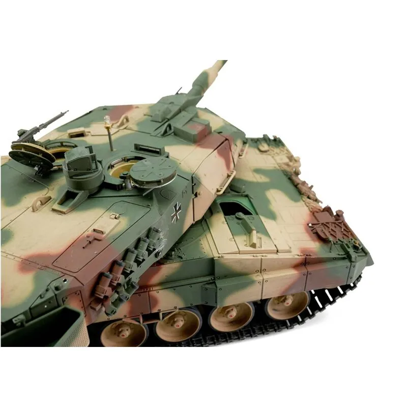 1-16-rc-leopard-2a6-bb-nato-wueste~5