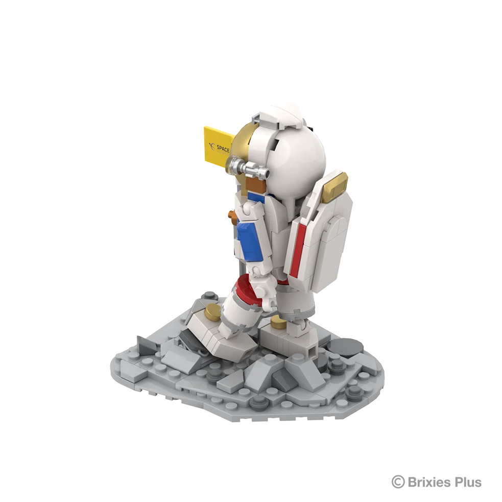 Astronaut_klein_Art.Nr.222.902_2.webp