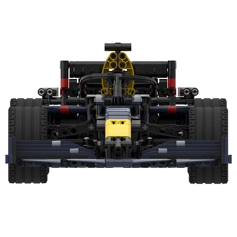MOC-95932-Formula-Circuits-Champion-Rennwagenmodell-im-Massstab-110-2