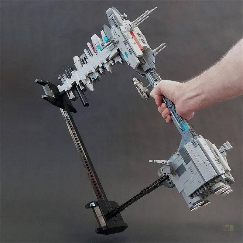 MOC-34757-EF76-Nebulon-B-Escort-Frigate-Klemmbausteine-2