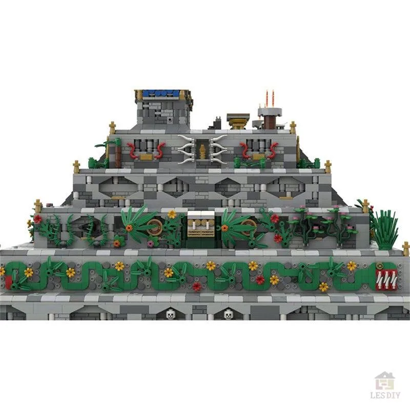 MOC-66047-Aztekische-Pyramide-3