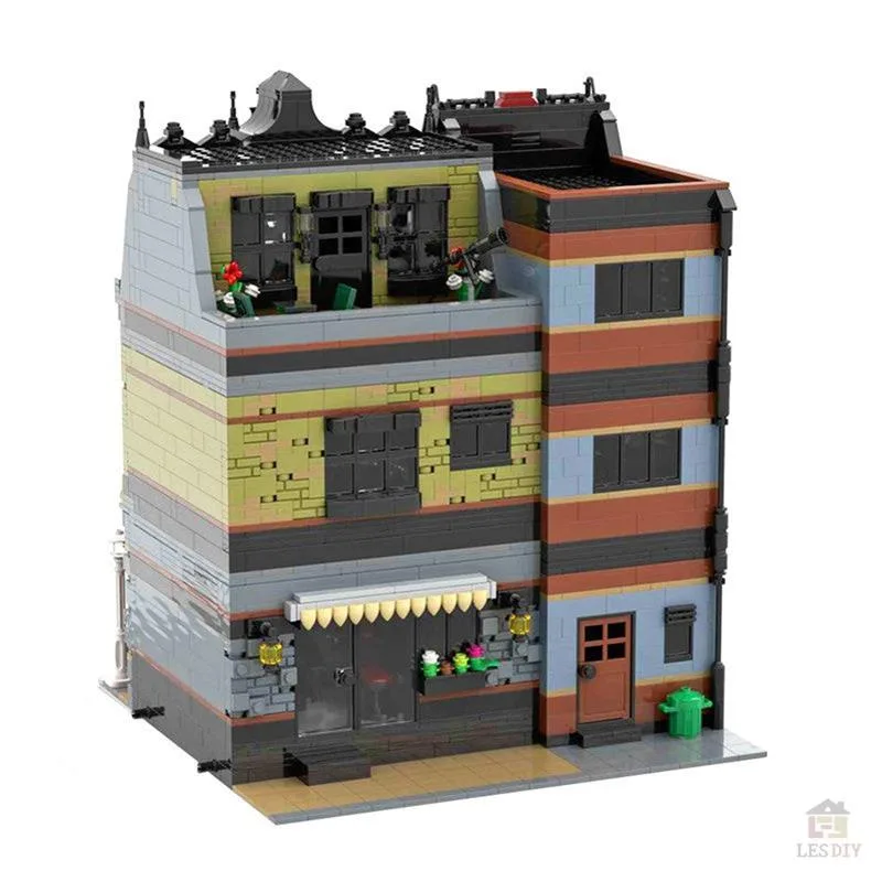 MOC-45758-OliveMansion-Pub-2