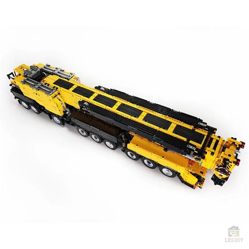 Custom-Bausteine-Technik-Liebherr-LTM1750-Kran-V3_0-mit-12-Motoren-6